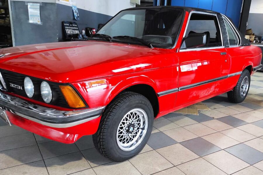 BMW 323i BAUR TC 1