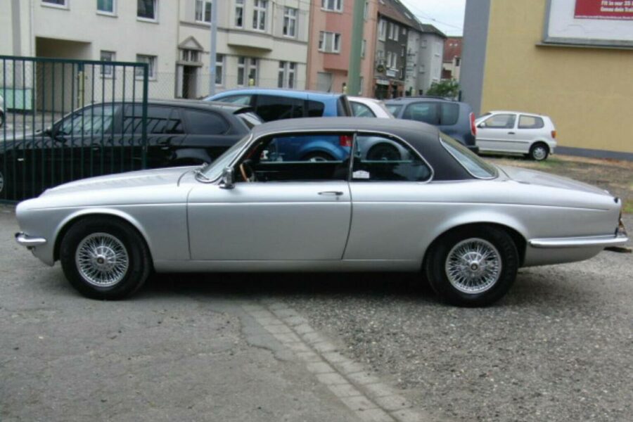 JAGUAR XJ12